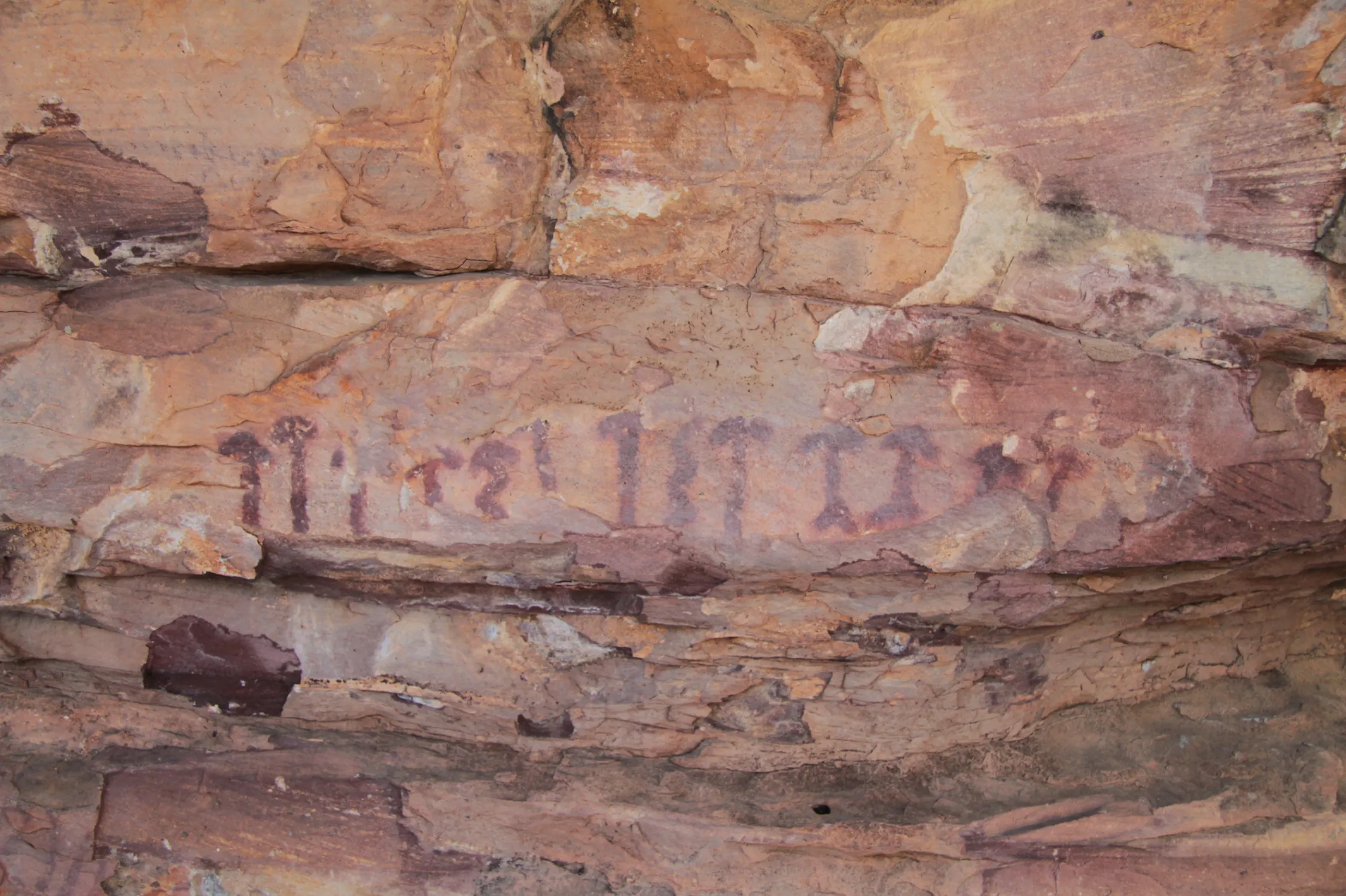 阿爾及利亞塔西裡·阿傑爾(Tassili n'Ajjer)洞穴壁畫的一種解釋,其中一些可以追溯到9000年前